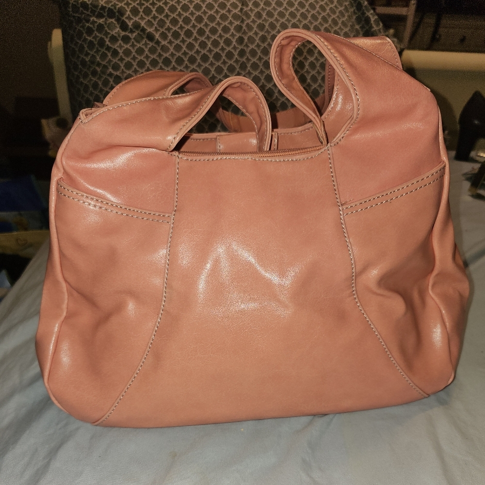 Nine west coral purse
